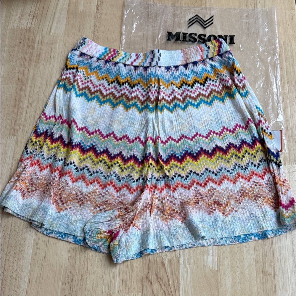Missoni High Waist Zigzag Pattern Shorts